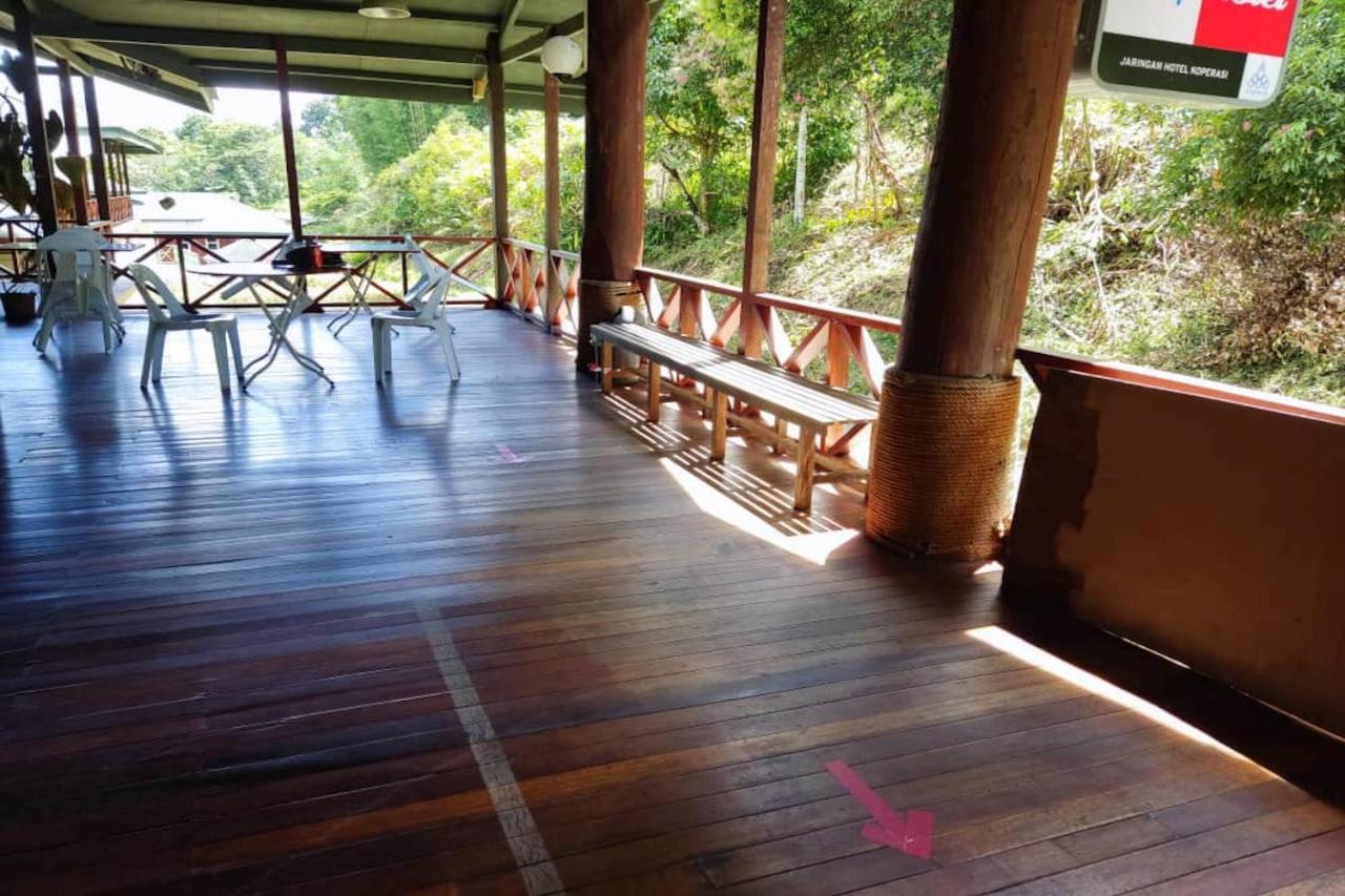 Oyo Home 90396 Mahua Rainforest Paradise Tambunan Exterior photo